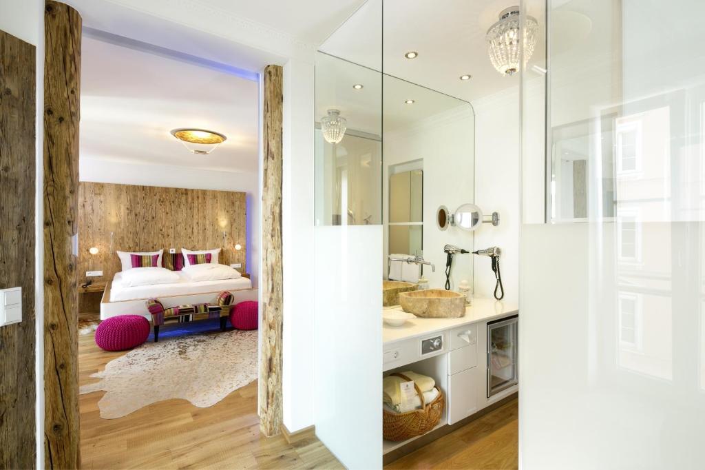 YachtHotel Helvetia Spa- und Wellnessdomizil - Suite Junior Langosta Dorada