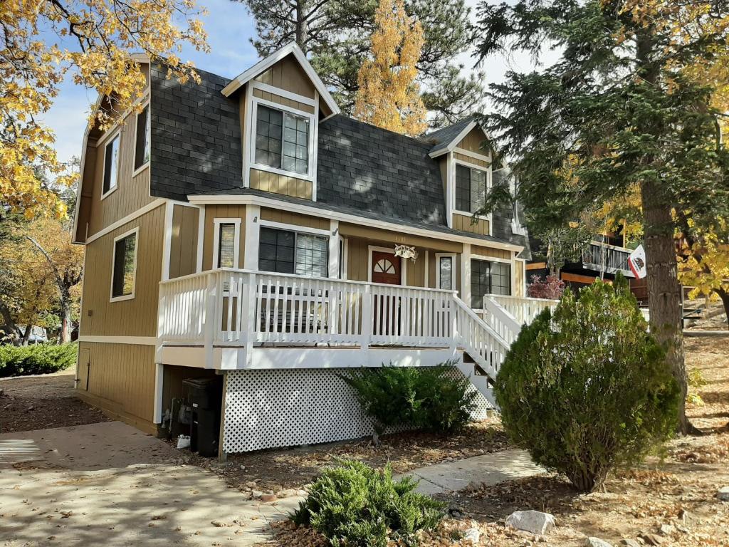 Budova, kde se prázdninový dům nachází