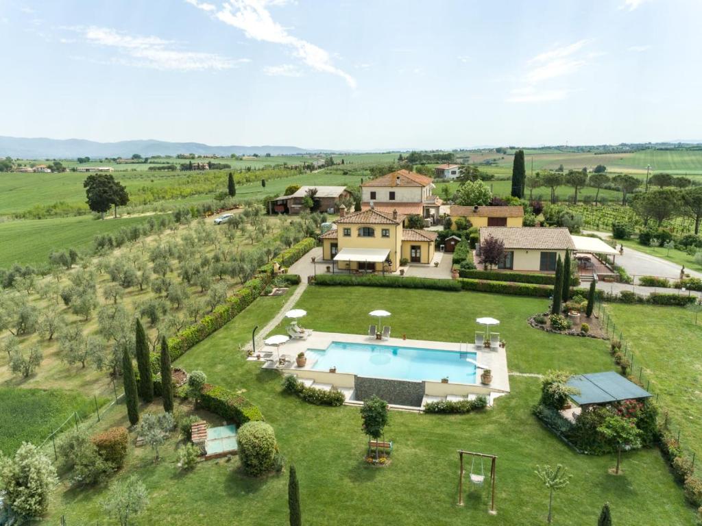 an aerial view of a estate with a swimming pool at Corte Delle Stelle in Cortona
