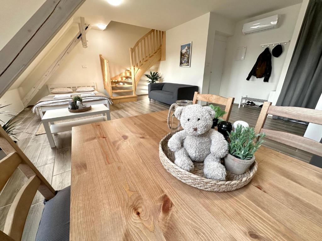 Apartmány Monastery Suites Žireč - 1