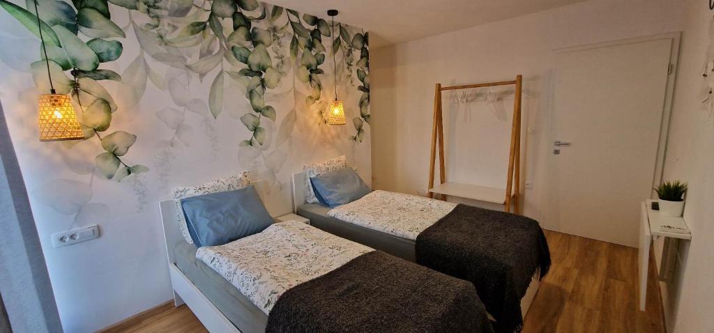 Postel nebo postele na pokoji v ubytování Hotel SAMARIN Črnomelj