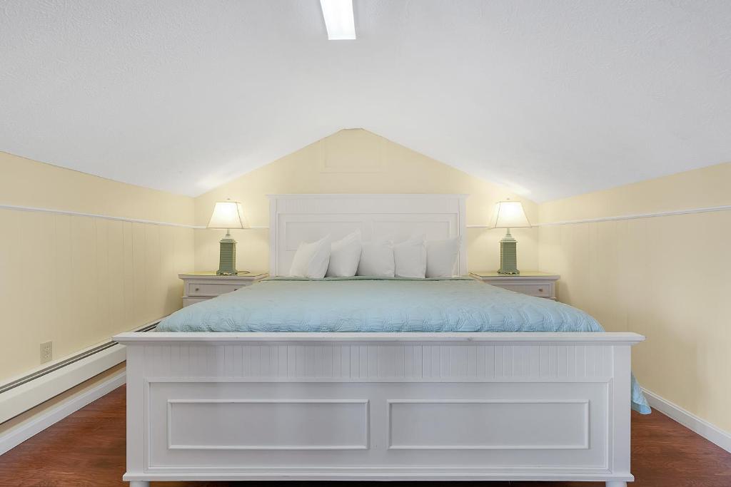 Abellona Inn & Suites - Suite With Kitchen - Suite 26