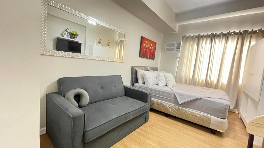 Spacious Studio Staycation At The Loop Tower CDO