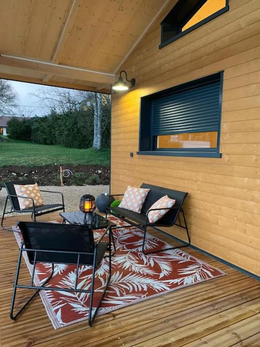 Posezení v ubytování Gîte chalet, Au Doubs Logis