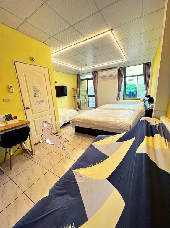 Postel nebo postele na pokoji v ubytování Happy Homestay