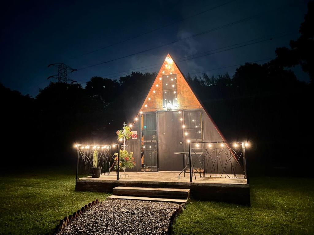 Zahrada ubytování Glamping Nool