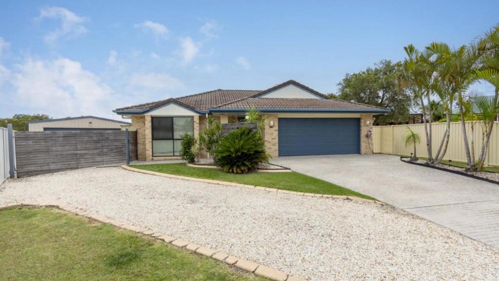 Family Holiday Home At Sandstone Point, Sandstone Point Updated 2024