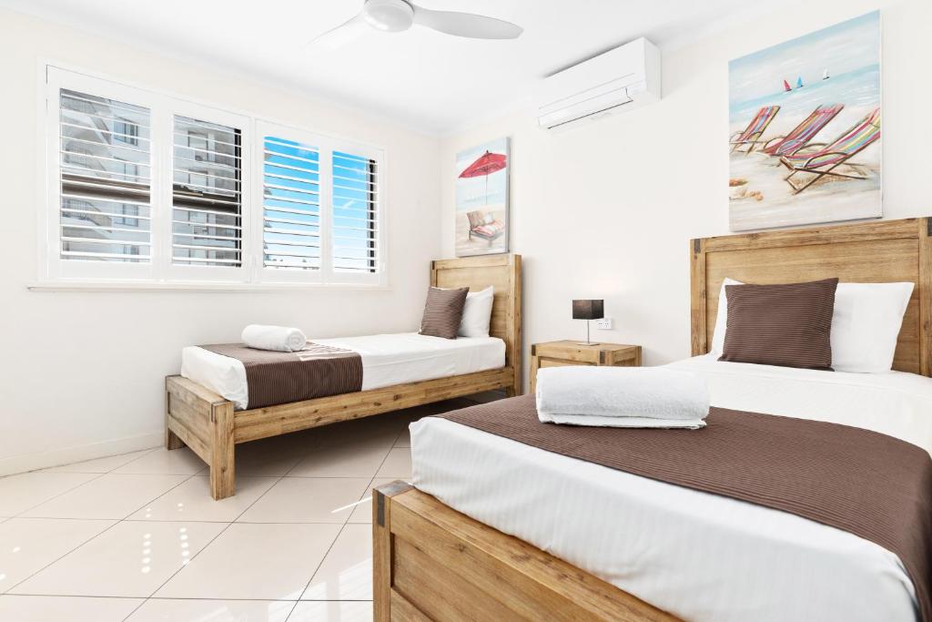 Windward Apartments - 