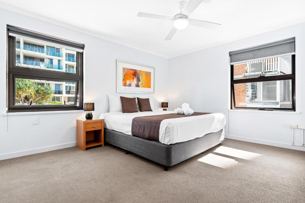 Windward Apartments - 