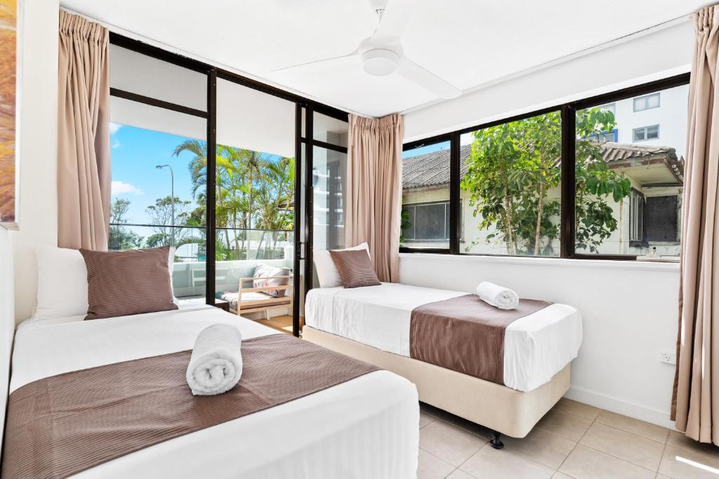 Windward Apartments - 