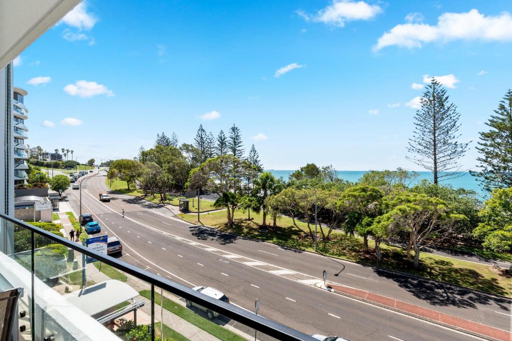 Windward Apartments - 