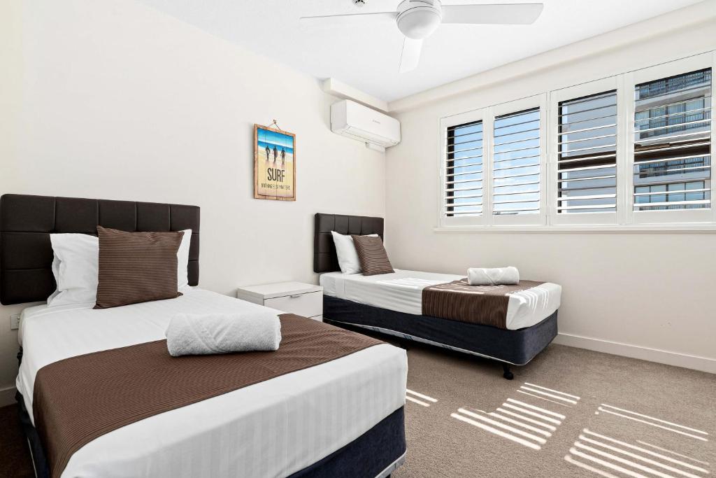 Windward Apartments - 
