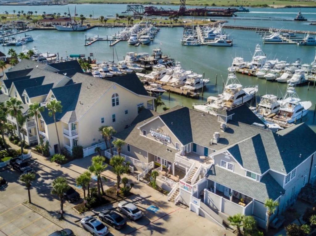 Trout Street Condo 1, Port Aransas (updated prices 2024)