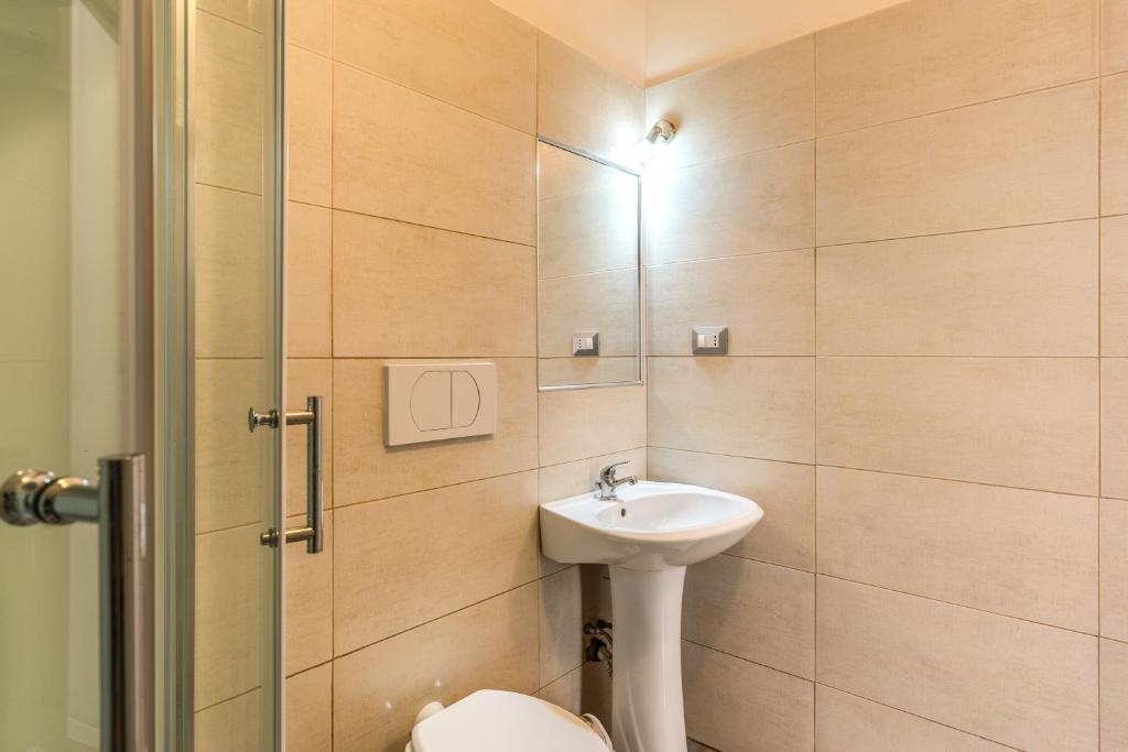 Koupelna v ubytování Agriturismo Pozzo Fiorito