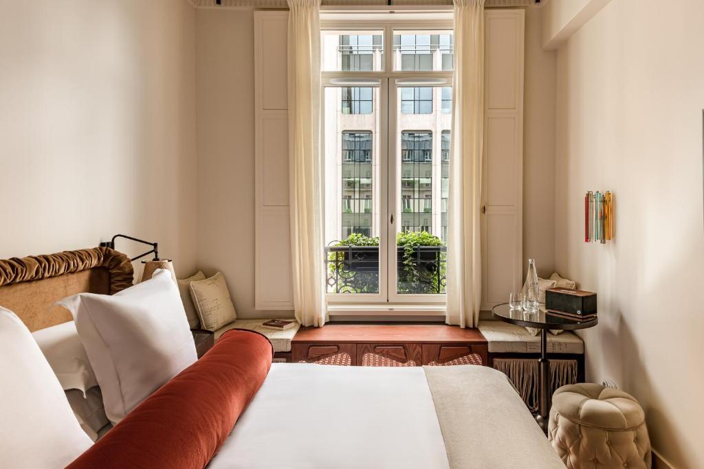 Château des Fleurs Hôtel & Spa Paris - Resim 12