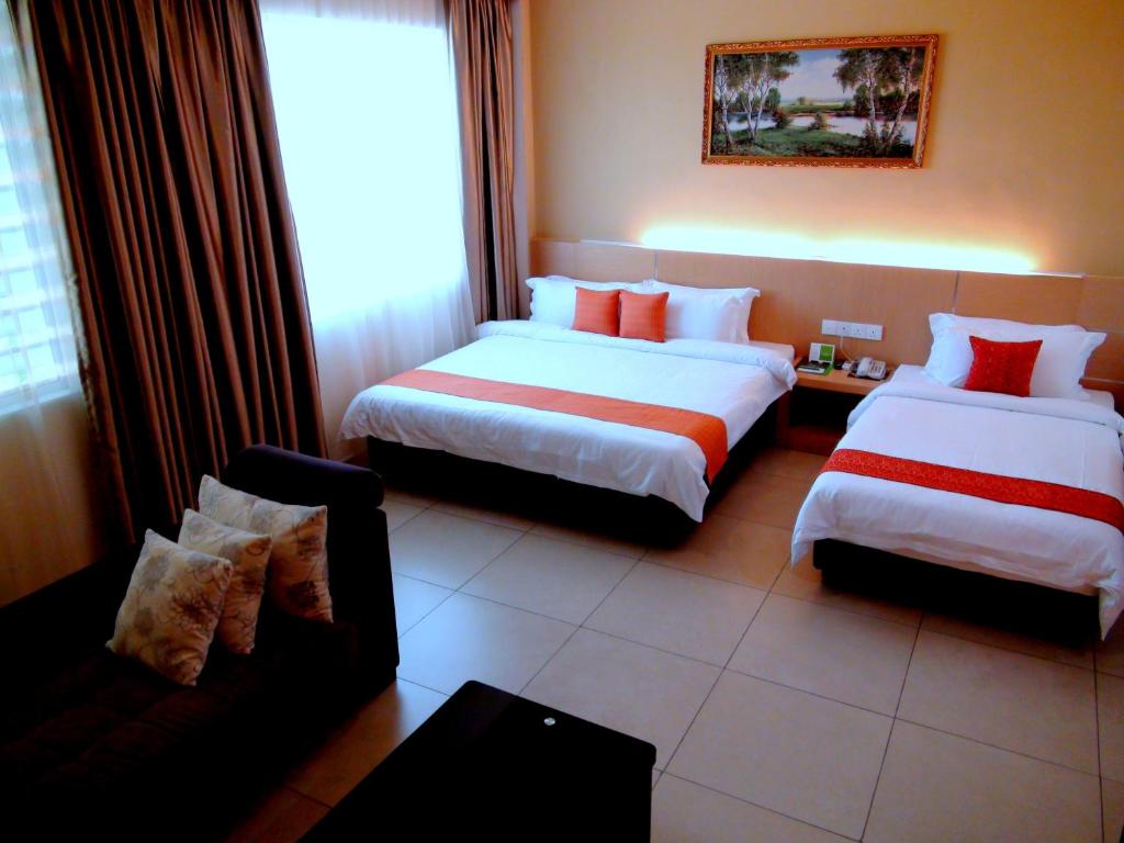 Paragon Lutong Hotel - Suite Familiar