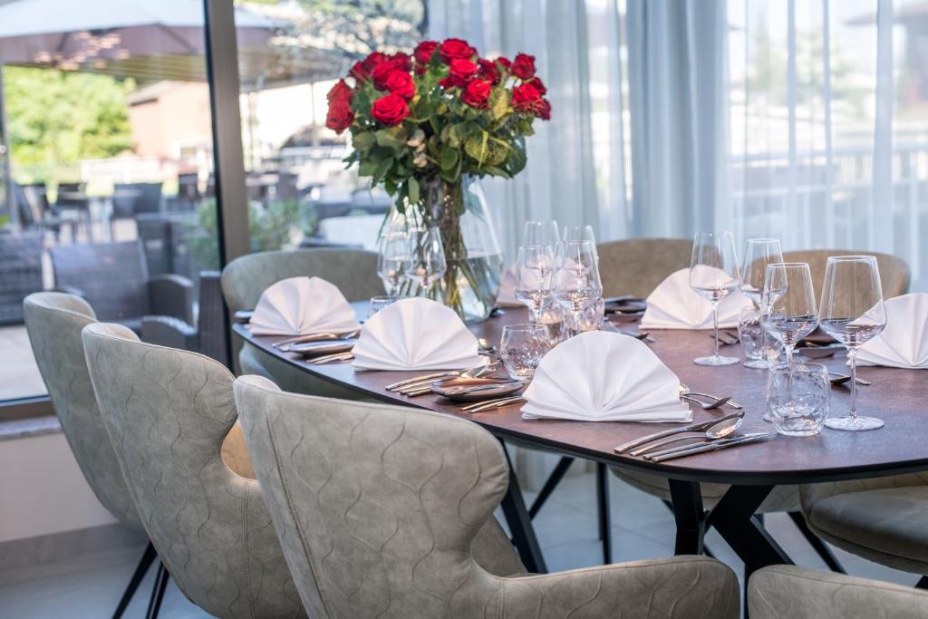 Restaurace v ubytování das Balance - Spa & Golf Hotel am Wörthersee