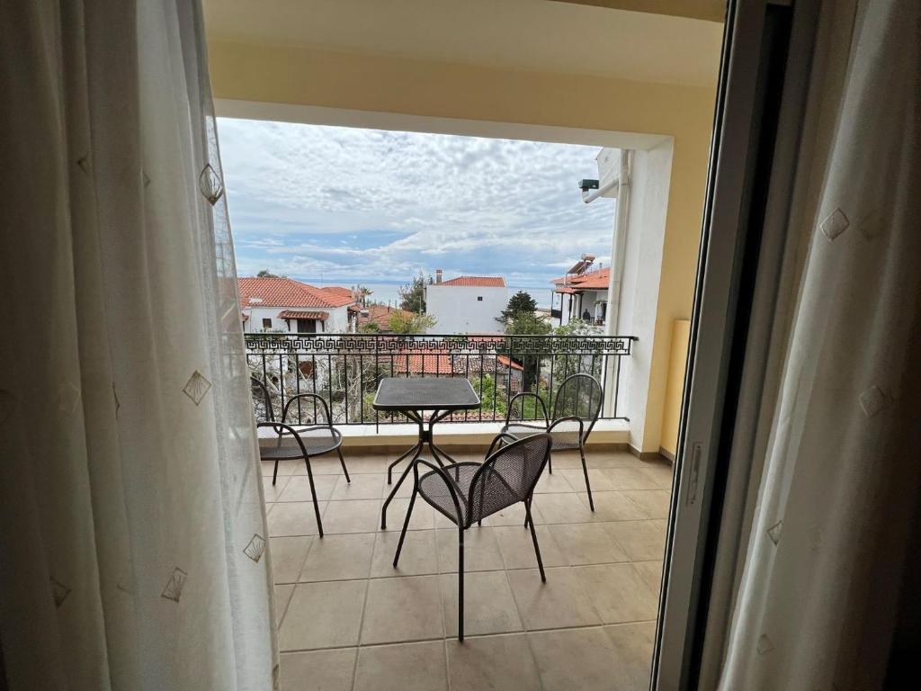 Studio Nikiti Beach - 9