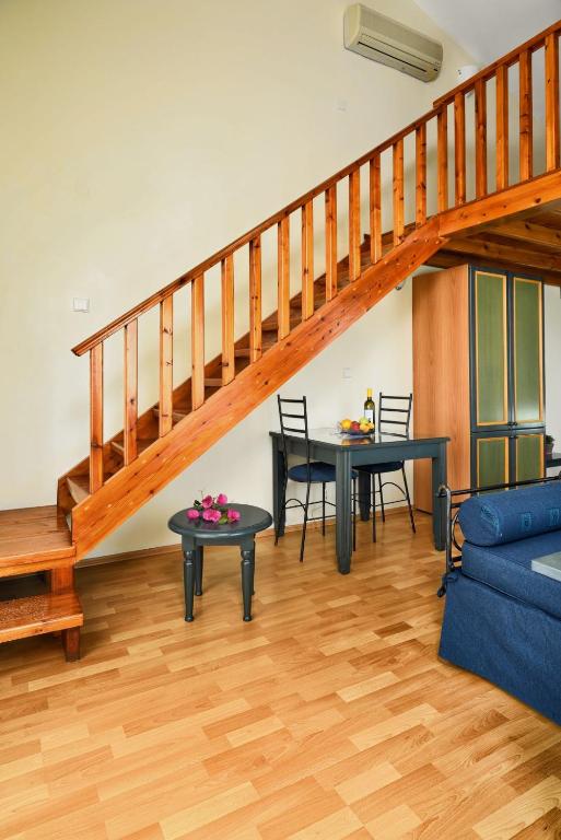 Studio Nikiti Beach - 10