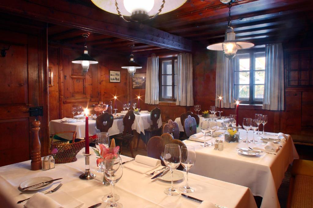 Restaurace v ubytování Schweizerhaus Swiss Quality Hotel