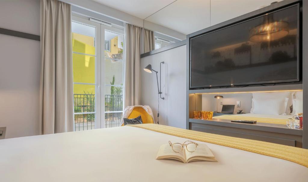 
Double Room with Balcony
