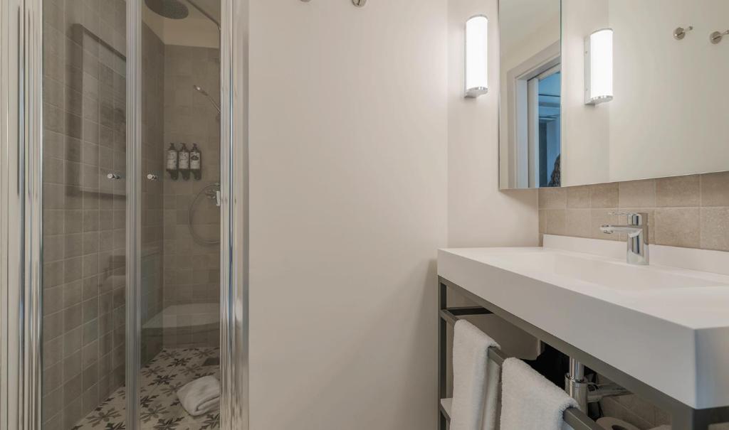 Pousada Alfama - Resim 18