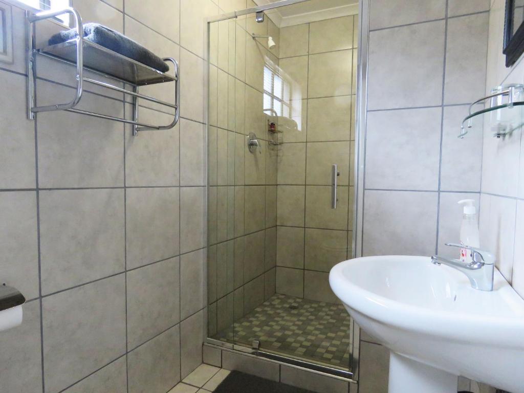 Koupelna v ubytování Andante Guesthouse Klerksdorp