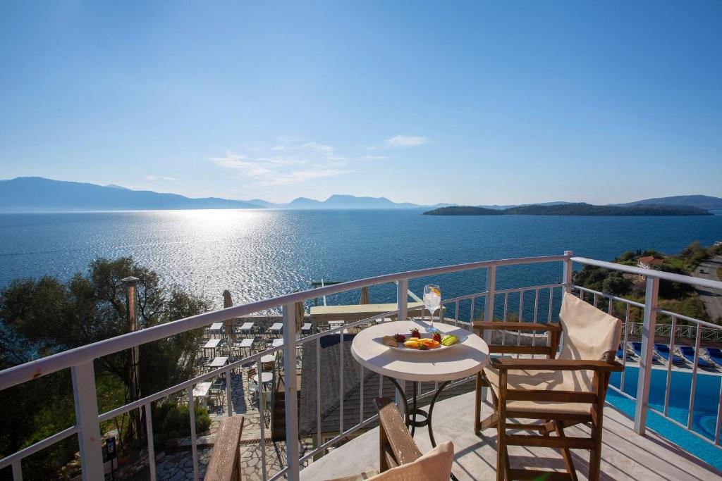 Red Tower Hotel - Red Tower Suite Met 2 Slaapkamers Suite Sea View