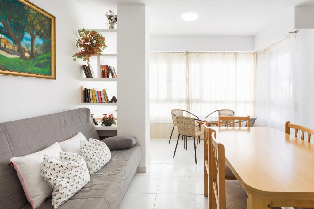 Apartamentos Las Alondras en Gandía, Comunidad Valenciana