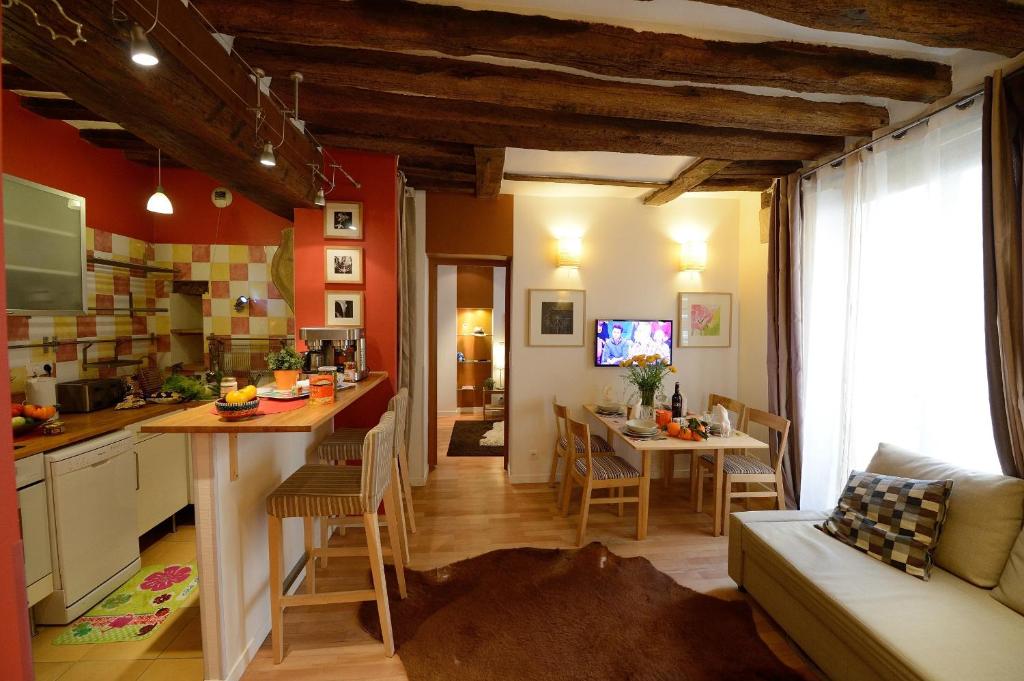 Les Patios du Marais 1 - One-Bedroom Apartment B1DD Browning