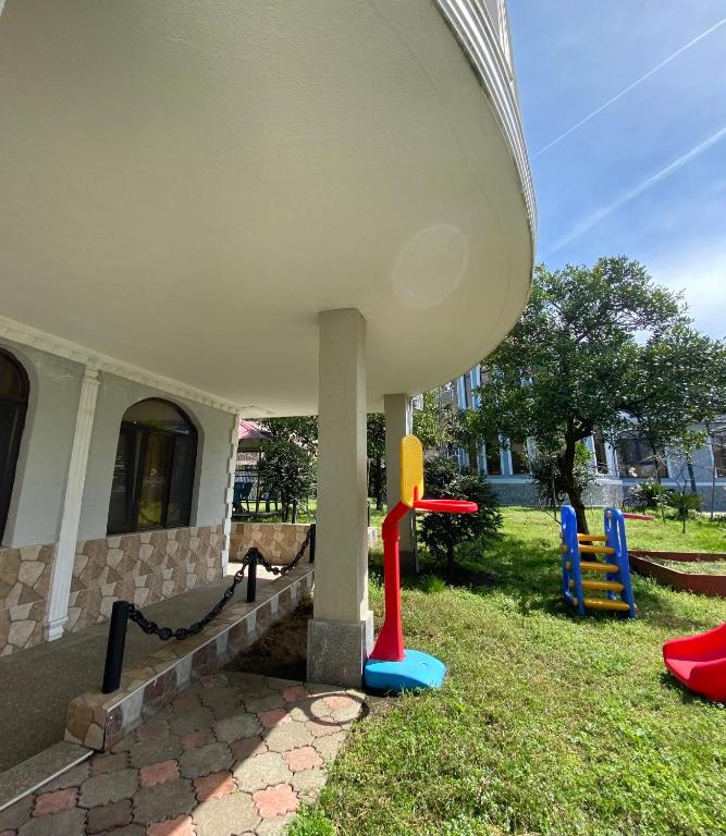 Herní místnost nebo prostor pro děti v ubytování House on Moryakov 55
