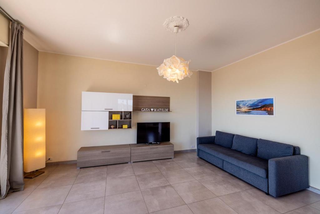 Kuchyňa alebo kuchynka v ubytovaní CASA MATILDE - Appartamento Vista Mare - con posto auto