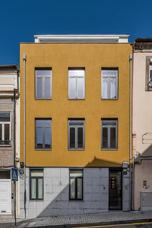 General Torres Apartments by Lisbeyond