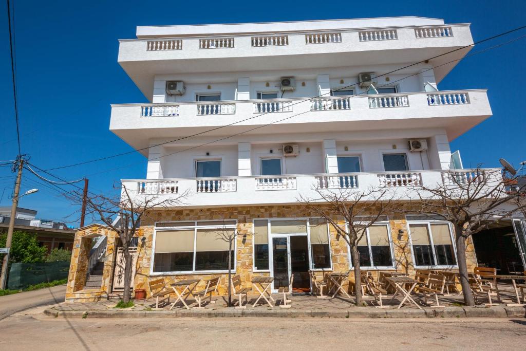 Budova, kde se hotel nachází