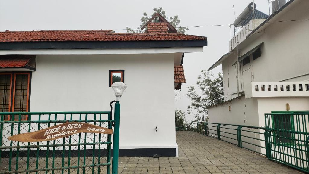 Budova, kde se vila nachází