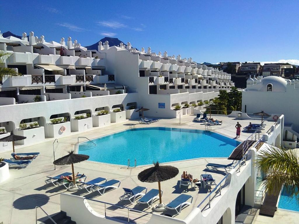 Bazén v ubytovaní TENERIFE PARADISE Costa Adeje alebo v jeho blízkosti