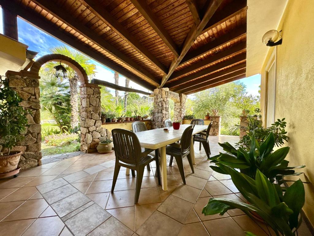 Jennas-Green a Cardedu - Incantevole Apt con Terrazza