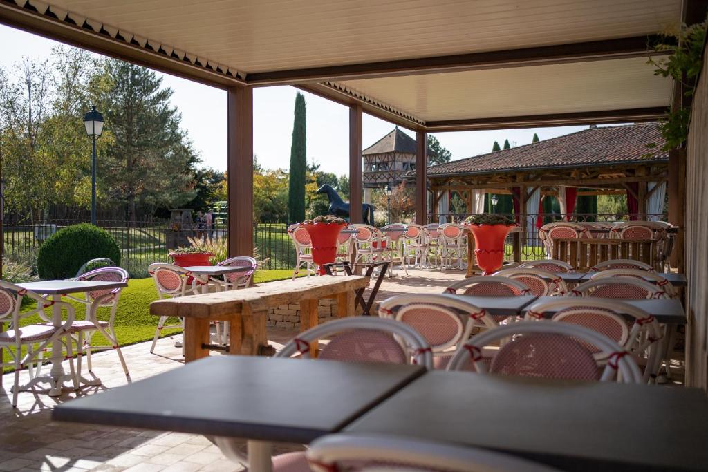 Restaurace v ubytování Les Saules Parc & Spa - Teritoria