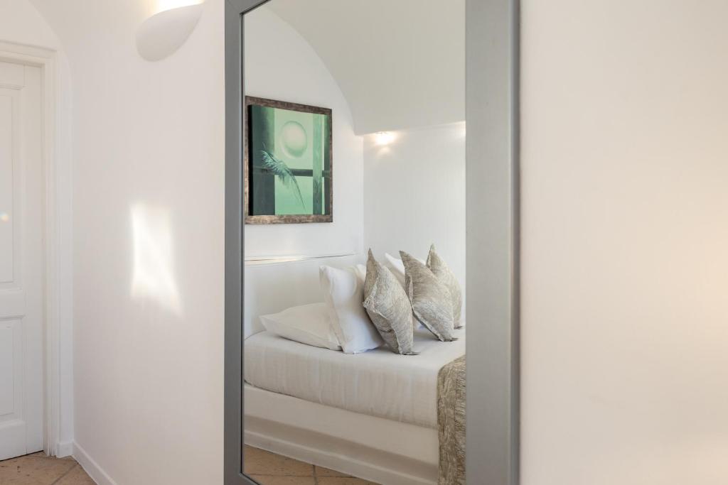 Above Blue Suites - 4