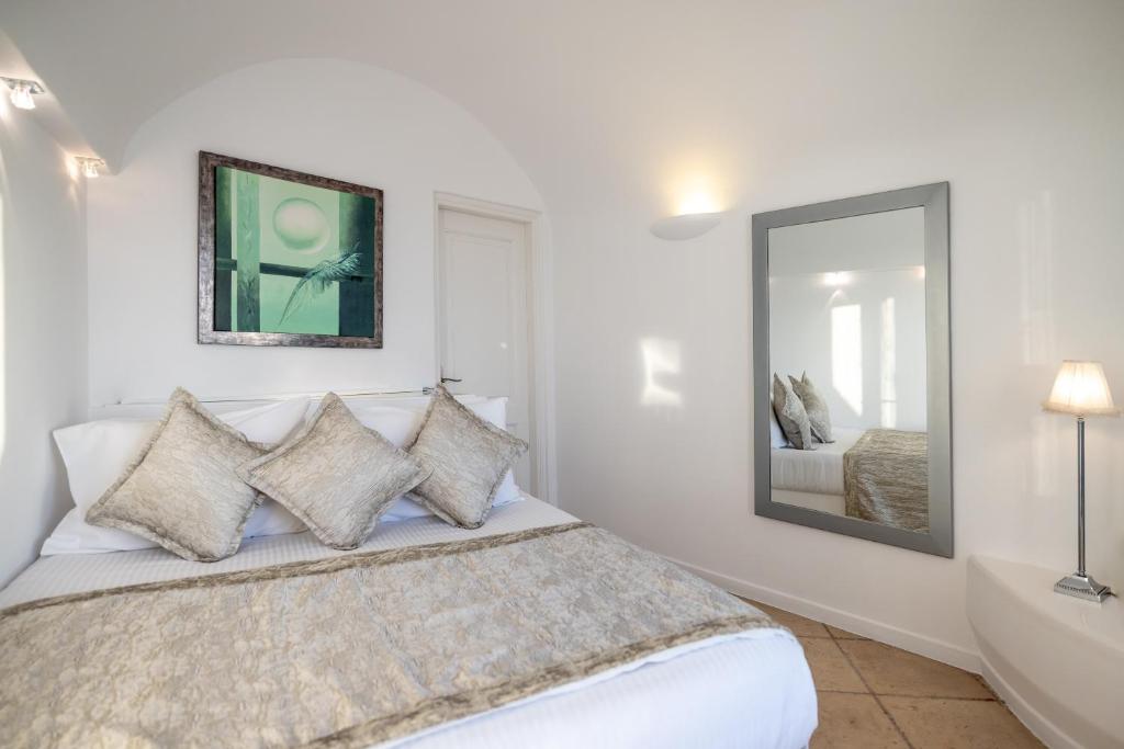 Above Blue Suites - 15