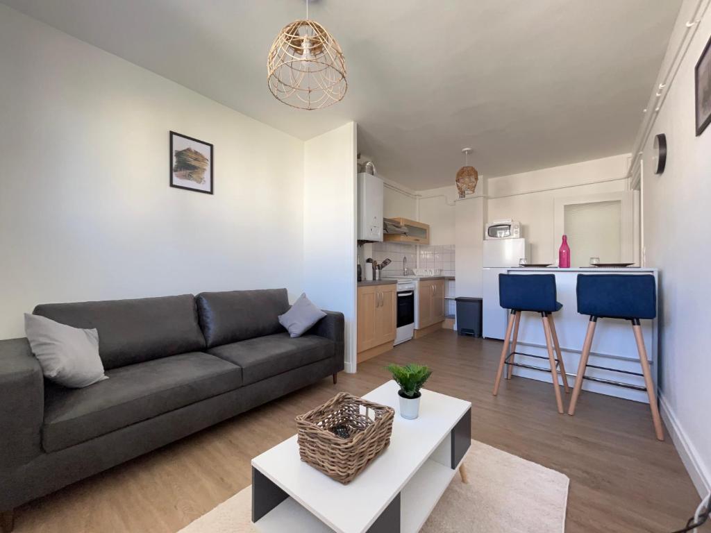 Fotografia z galérie ubytovania Le Balmet - T3 confortable et spacieux sur boulevard Lafayette v destinácii Clermont-Ferrand