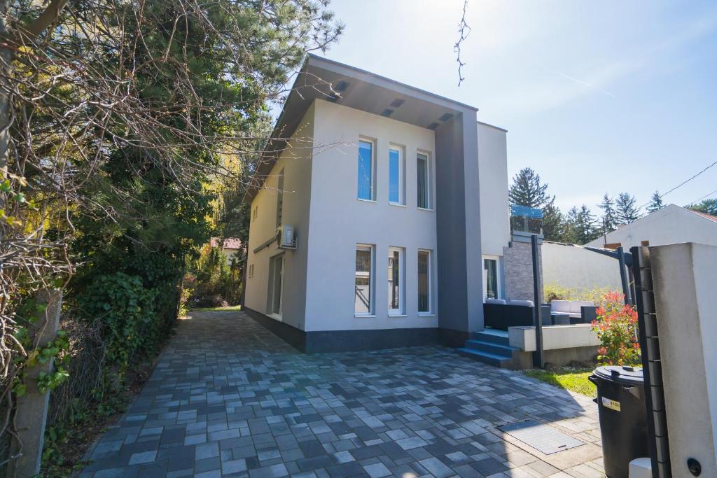 Evergreen Residence Siófok 8600 Siófok, 86 Szent László utca kép - 1