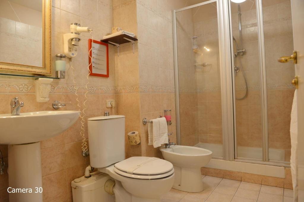 Kúpeľňa v ubytovaní Catania Centro Rooms