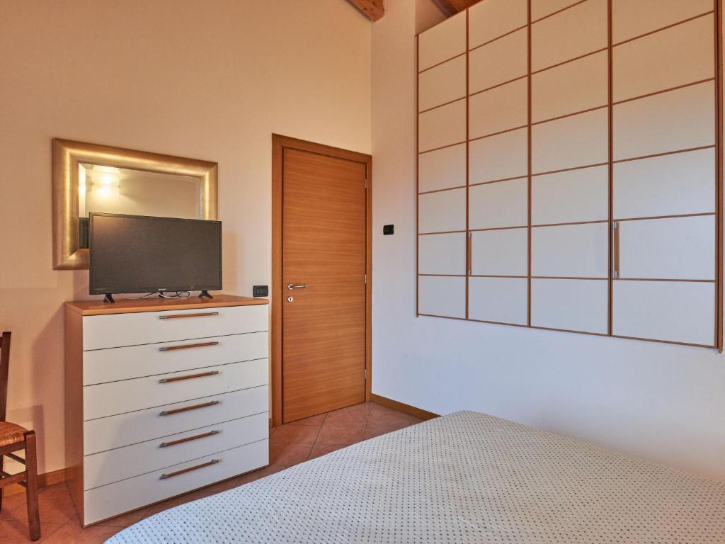 Fotografia z galérie ubytovania Holiday Home Aaron by Interhome v destinácii Tremosine Sul Garda
