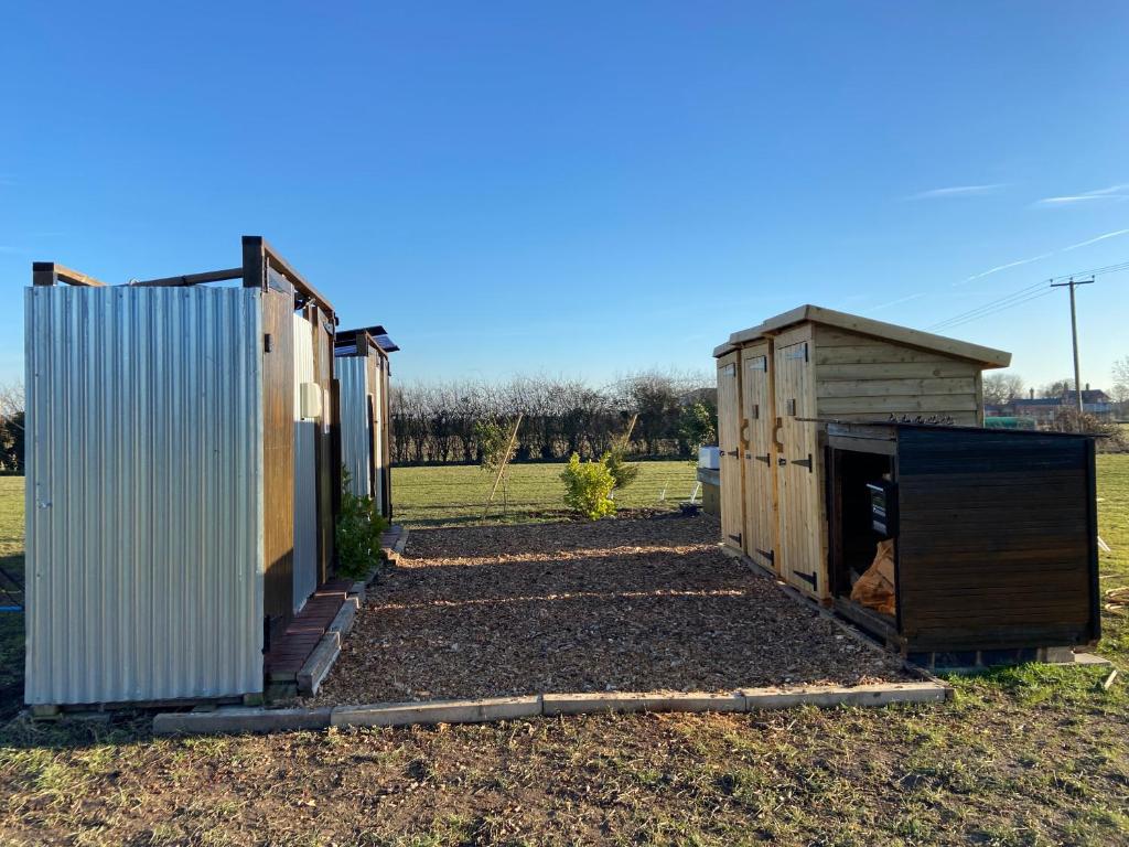 Fen meadows glamping - Luxury cabins and Bell tents - Chalet De Una Habitación