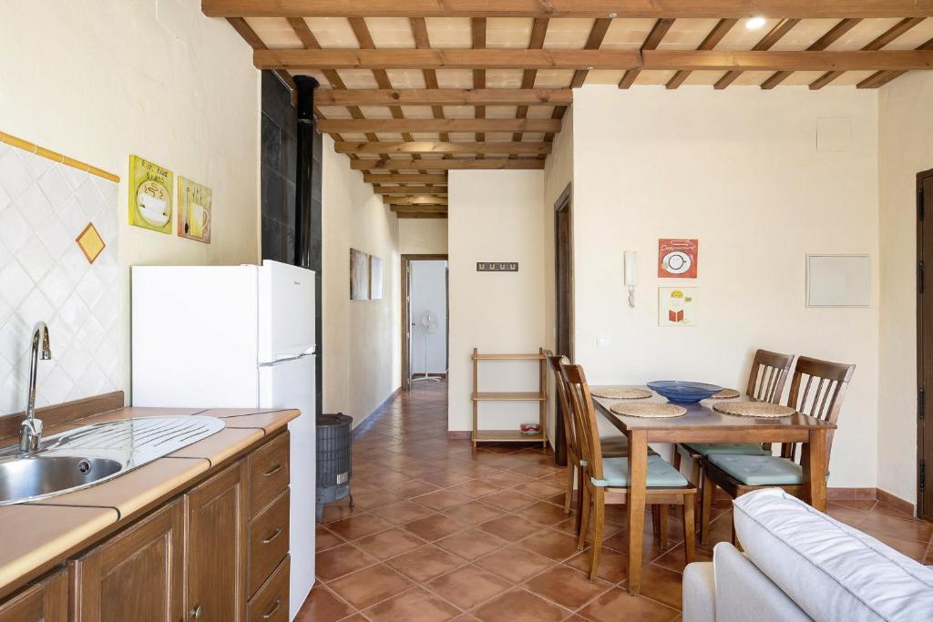 Kuchnia lub aneks kuchenny w obiekcie Apartamento Clara 1