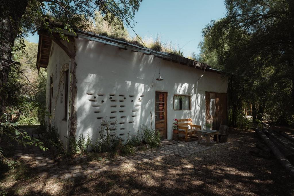 Casita depto en el bosque - Casa De Una Habitación