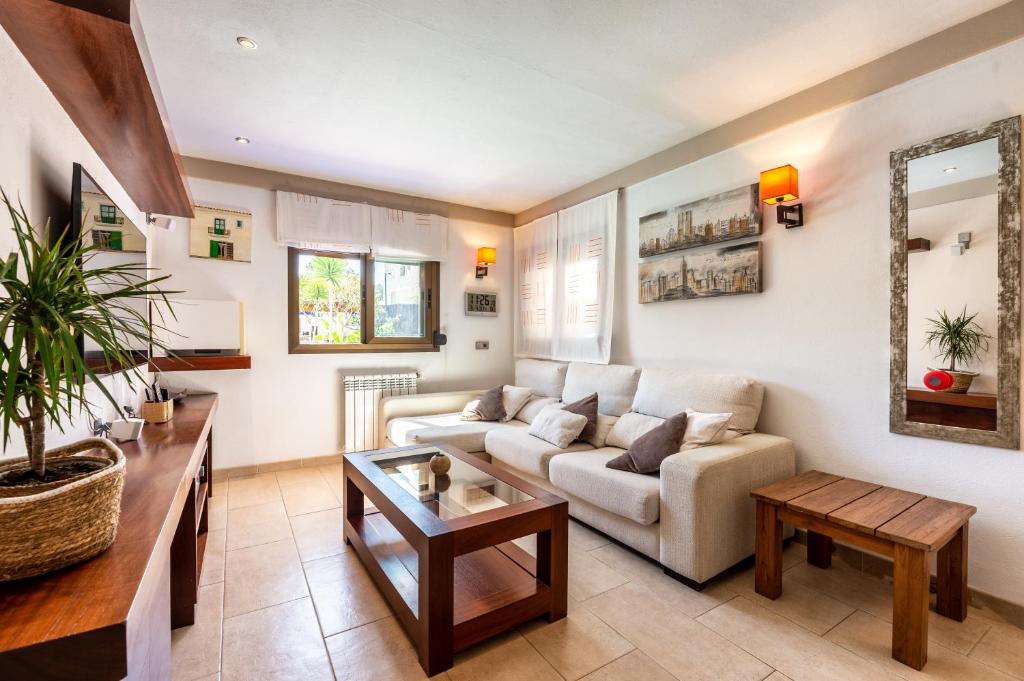 New! Villa Cas Pla 33, Sant Joan de Labritja – Updated 2023 ...