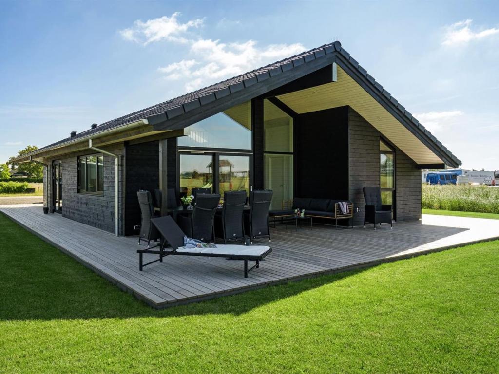 Zahrada ubytování Holiday Home Thalie - 400m from the sea by Interhome