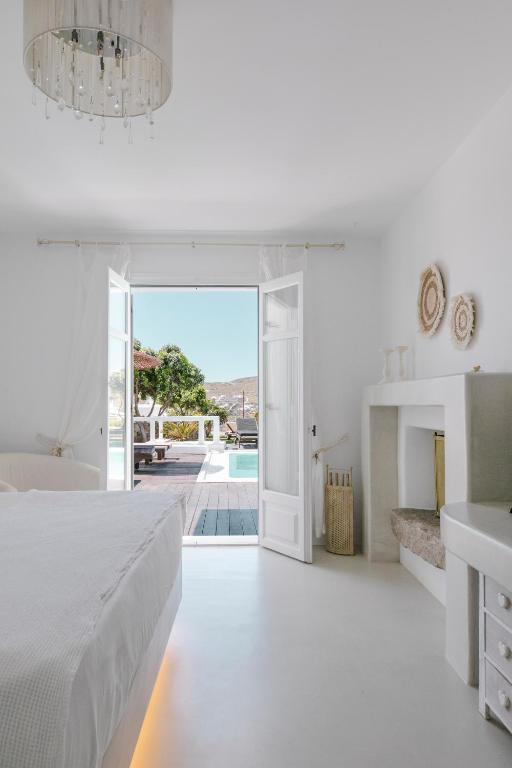 Euphoria Mykonos suite Mykonos photo 2